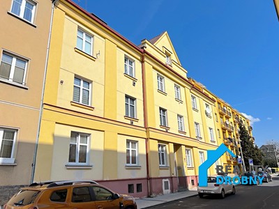 Pronájem bytu 1+1 44 m²