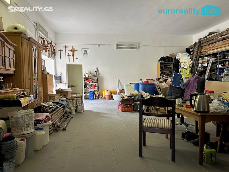 Prodej skladového prostoru 300 m² – pohled 3