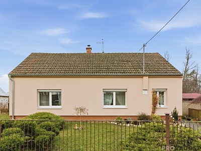 Prodej  rodinného domu 105 m², pozemek 1 986 m²