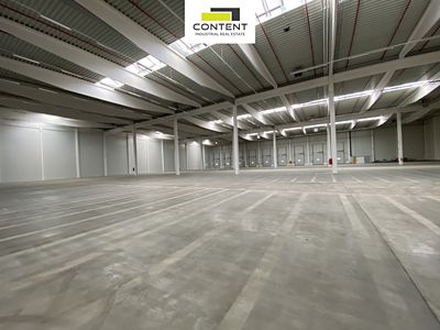 Pronájem skladového prostoru 5442 m²