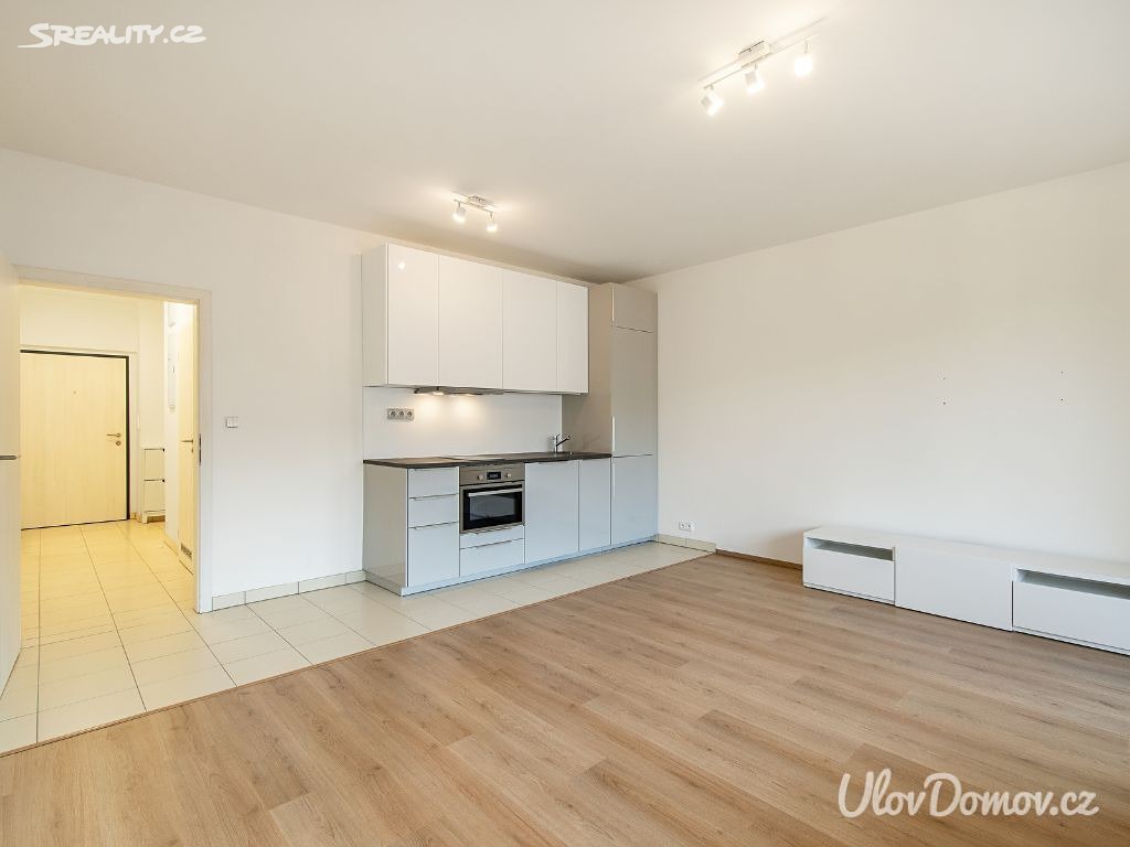 Prodej bytu 1+kk 36 m², Praha