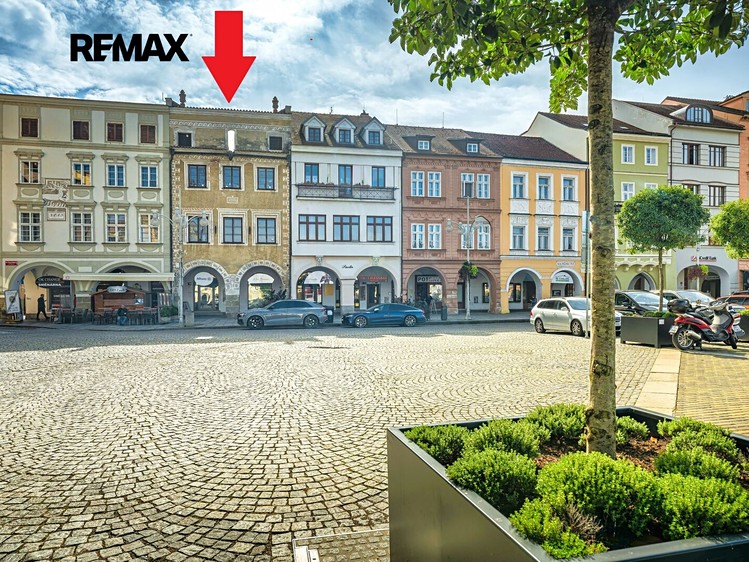 Будинок на продаж, 593 м² (1 з 25)