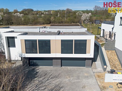 Prodej  rodinného domu 197 m², pozemek 737 m²