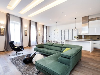 Pronájem bytu 3+kk 186 m²