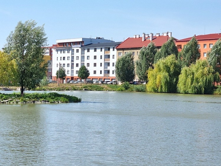Квартира 1+kk на продаж, 36 м² (1 з 8)