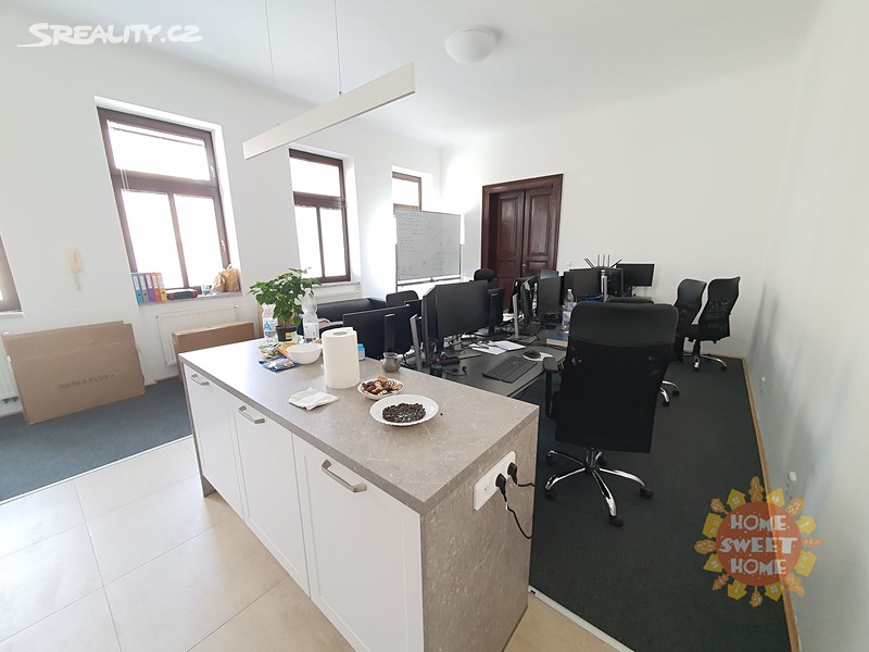 Pronájem kanceláře 71 m², Praha