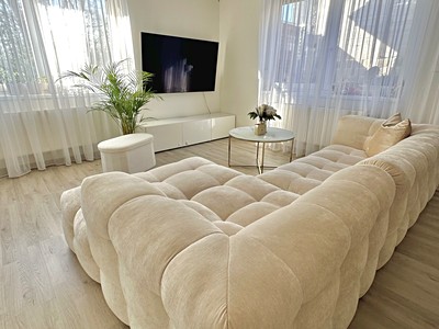 Prodej bytu 3+kk 114 m² (Jednopodlažní)