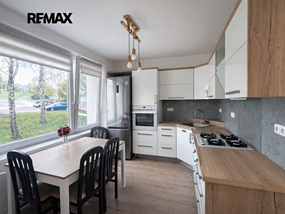 Pronájem bytu 2+1 63 m² (Jednopodlažní)