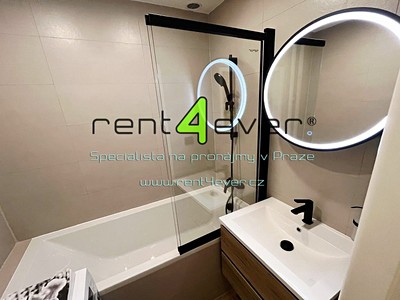 Pronájem bytu 2+1 56 m²