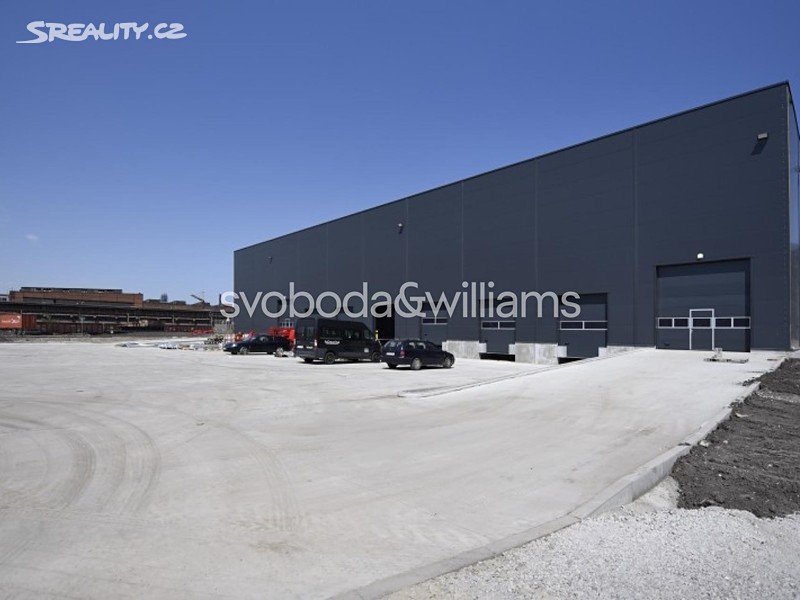 Pronájem výrobní haly, prostoru 2 671 m² – pohled 4