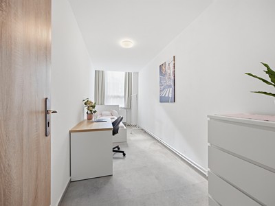 Pronájem bytu 6 pokojů a více 130 m² (Jednopodlažní)