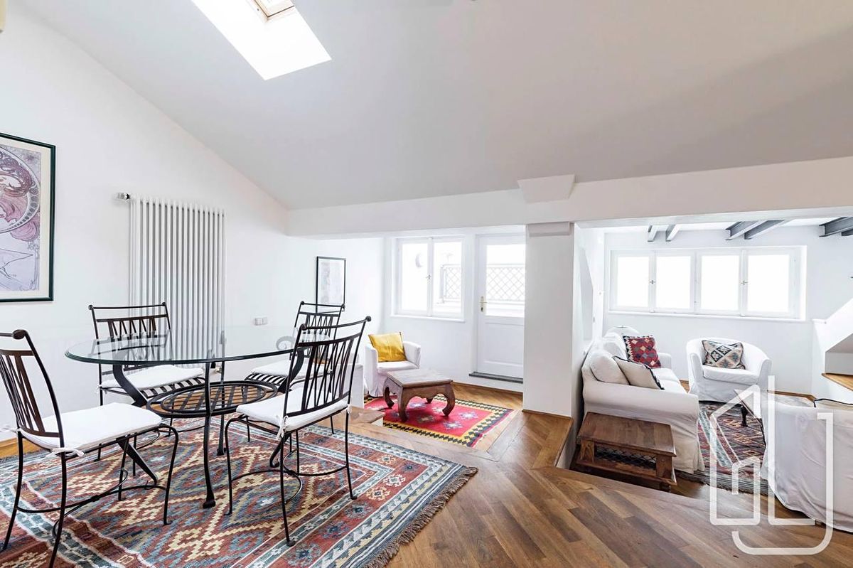Pronájem bytu 3+kk 96 m²