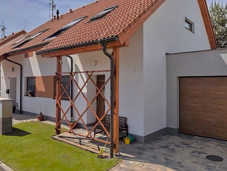 Prodej domu, 91 m² (1 z 29)