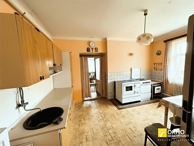 Будинок на продаж, 150 м² (3 з 13)