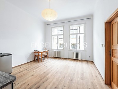 Pronájem bytu 3+kk 60 m²
