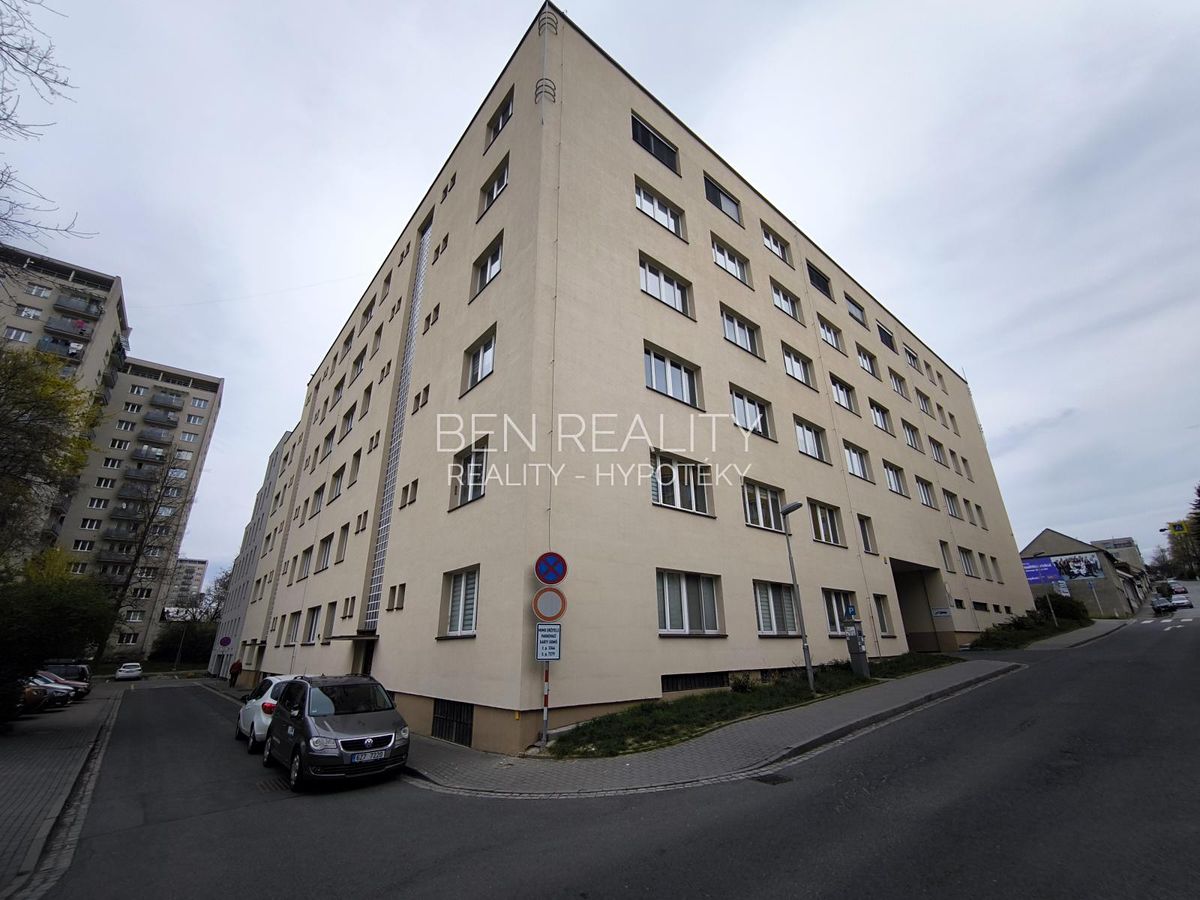 Pronájem bytu 1+kk 14 m²