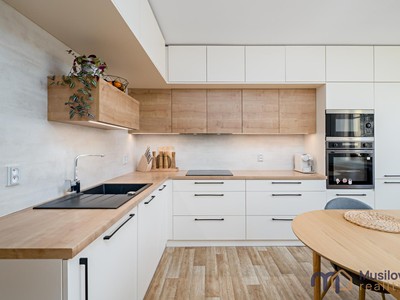 Prodej bytu 3+1 94 m² (Jednopodlažní)