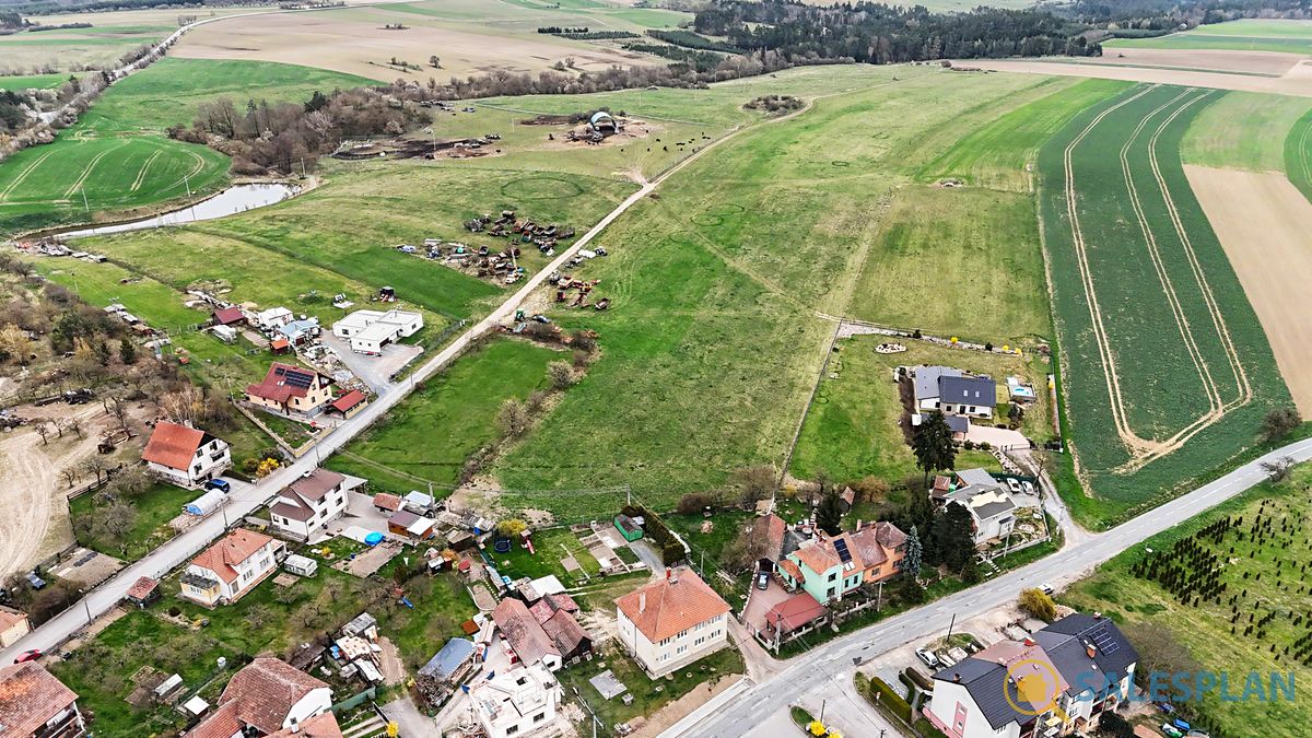 Prodej stavebního pozemku 11486 m² – fotografie 2