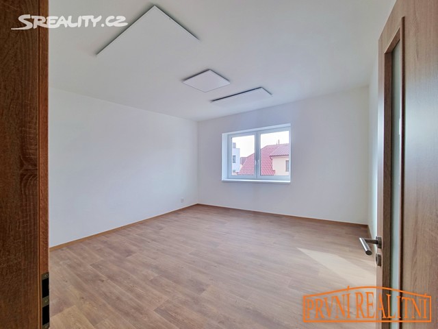 Pronájem bytu 2+1 65 m² – další