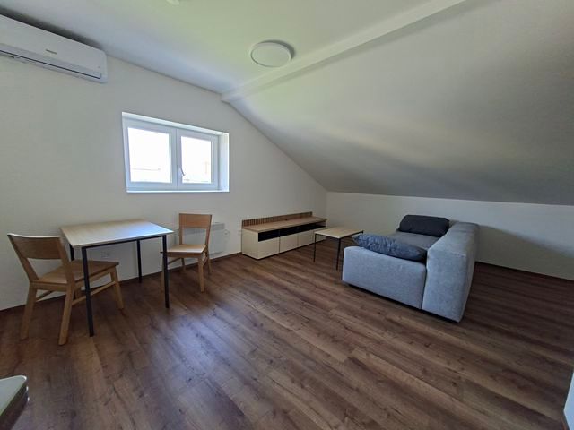 Pronájem bytu 1+kk 44 m² – fotografie 5