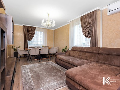 Pronájem bytu 4+1 87 m² (Jednopodlažní) — photo 3