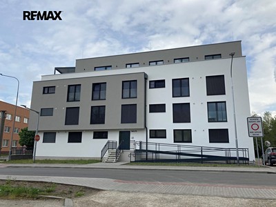 Pronájem bytu 1+kk 41 m²