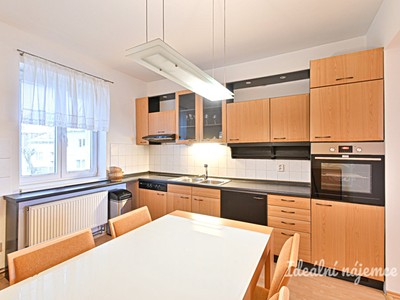 Pronájem bytu 3+kk 80 m²