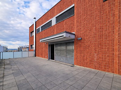 Pronájem bytu 4+kk 162 m²