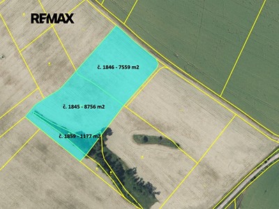Prodej  pole 17 492 m²