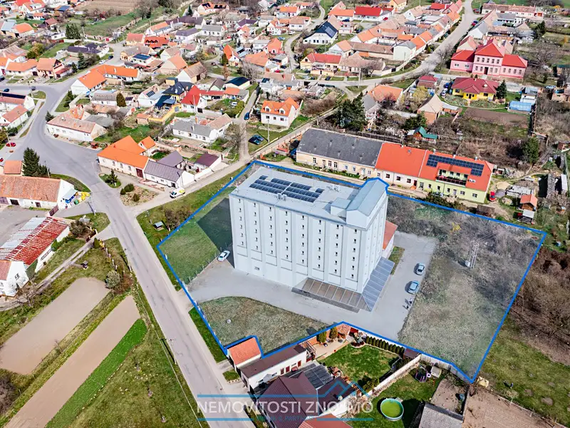 Prodej obchodního prostoru 3355 m², Želetice – náhled fotky 3