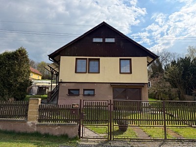 Prodej  rodinného domu 120 m², pozemek 831 m²