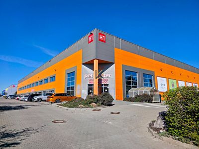 Pronájem kanceláře 358 m²