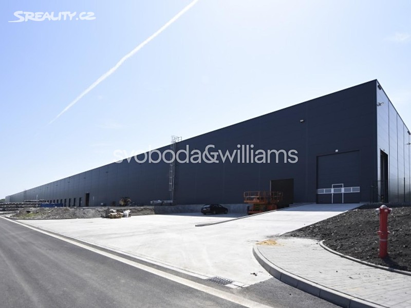 Pronájem výrobní haly, prostoru 4 586 m², Ostrava