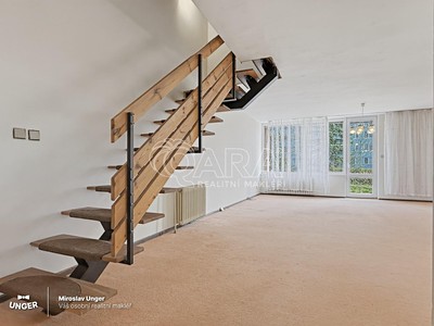 Prodej  rodinného domu 183 m², pozemek 242 m² — photo 5
