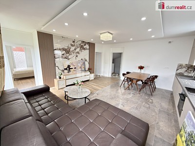 Pronájem bytu 3+kk 98 m²