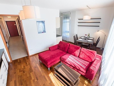 Pronájem bytu 2+kk, 50 m² (2 z 14)