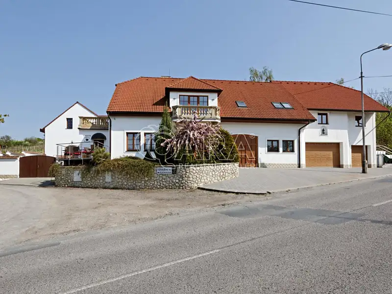 Prodej ubytovacího zařízení 712 m², Mikulov – náhled fotky 1