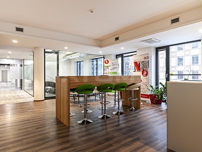 Gewerbefläche zur Miete, 180 m² (2 von 10)