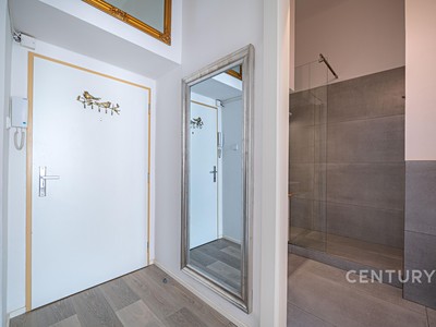 Pronájem bytu 1+1 42 m² — photo 2