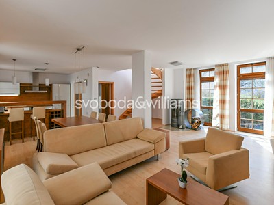 Pronájem bytu 3+kk 127 m²