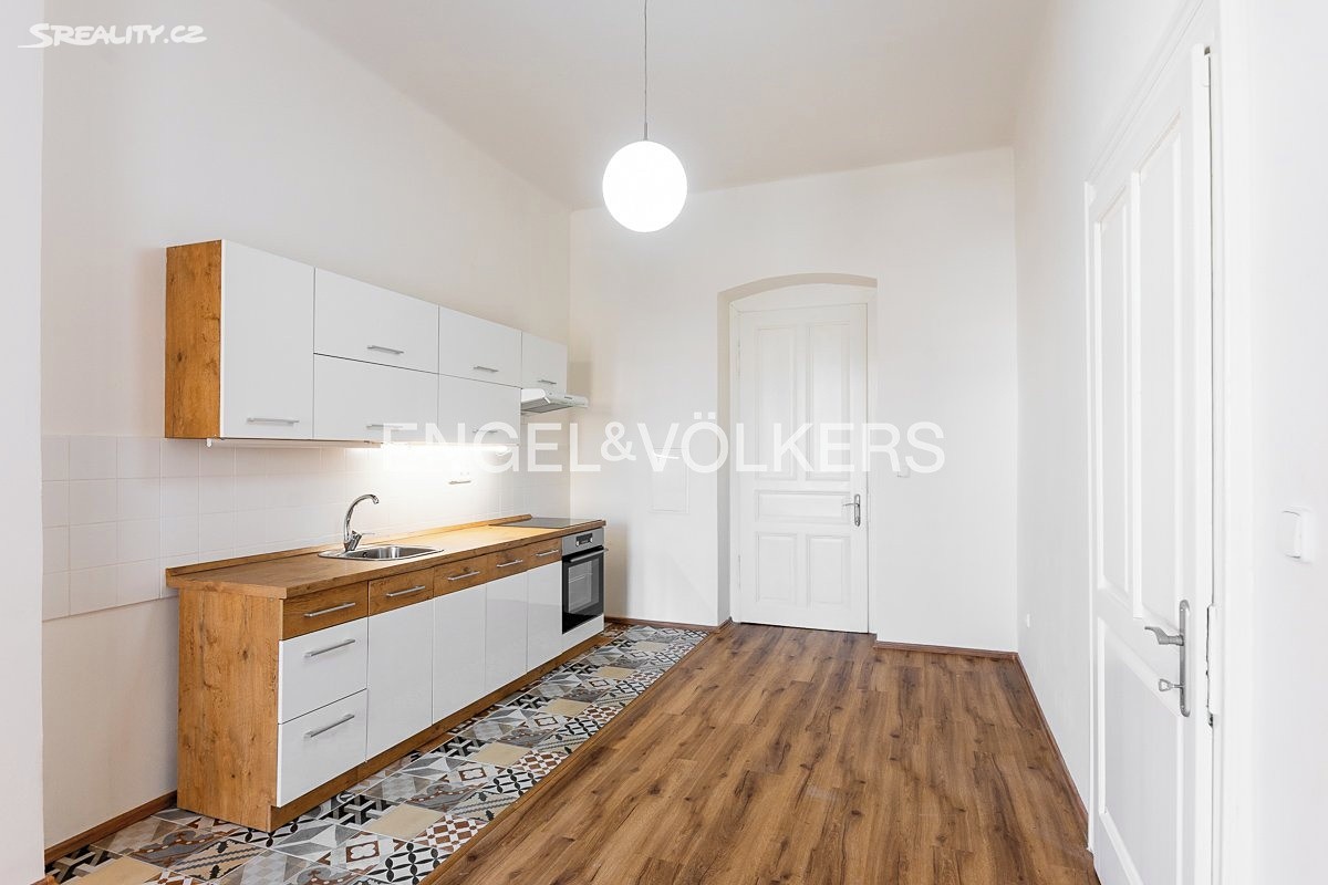 Pronájem bytu 2+kk 51 m² – pohled 4