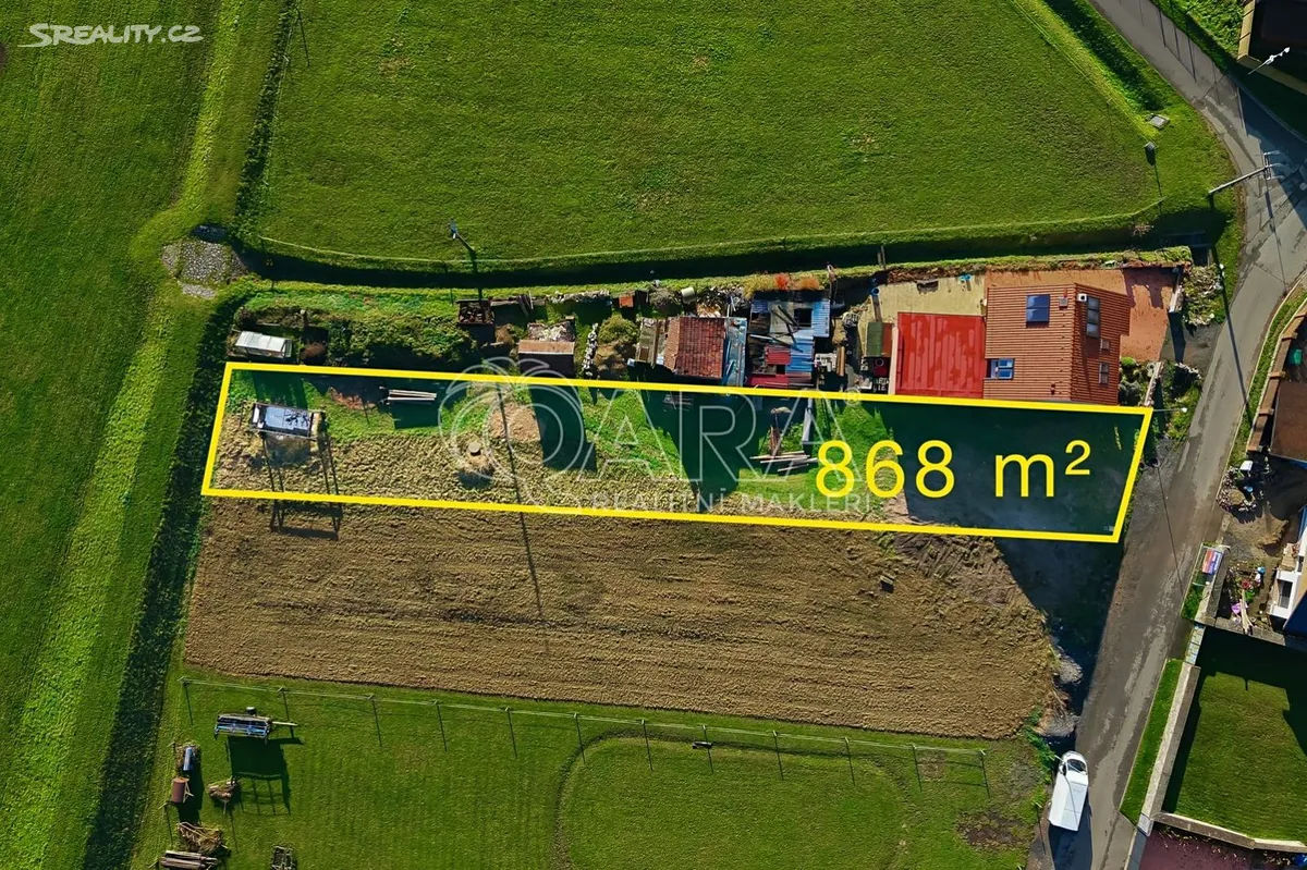 Prodej stavebního pozemku 868 m² – pohled 3