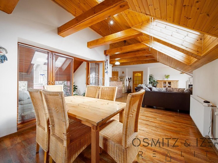 Prodej komerčního prostoru, 1 063 m² (14 z 29)
