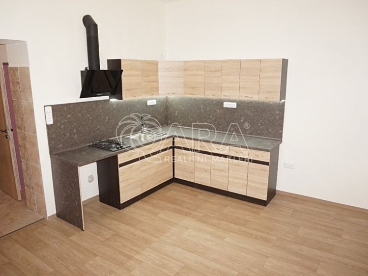 Квартира 2+1 на продаж, 88 м² (4 з 15)