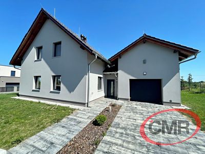 Prodej rodinného domu 183 m², pozemek 783 m²