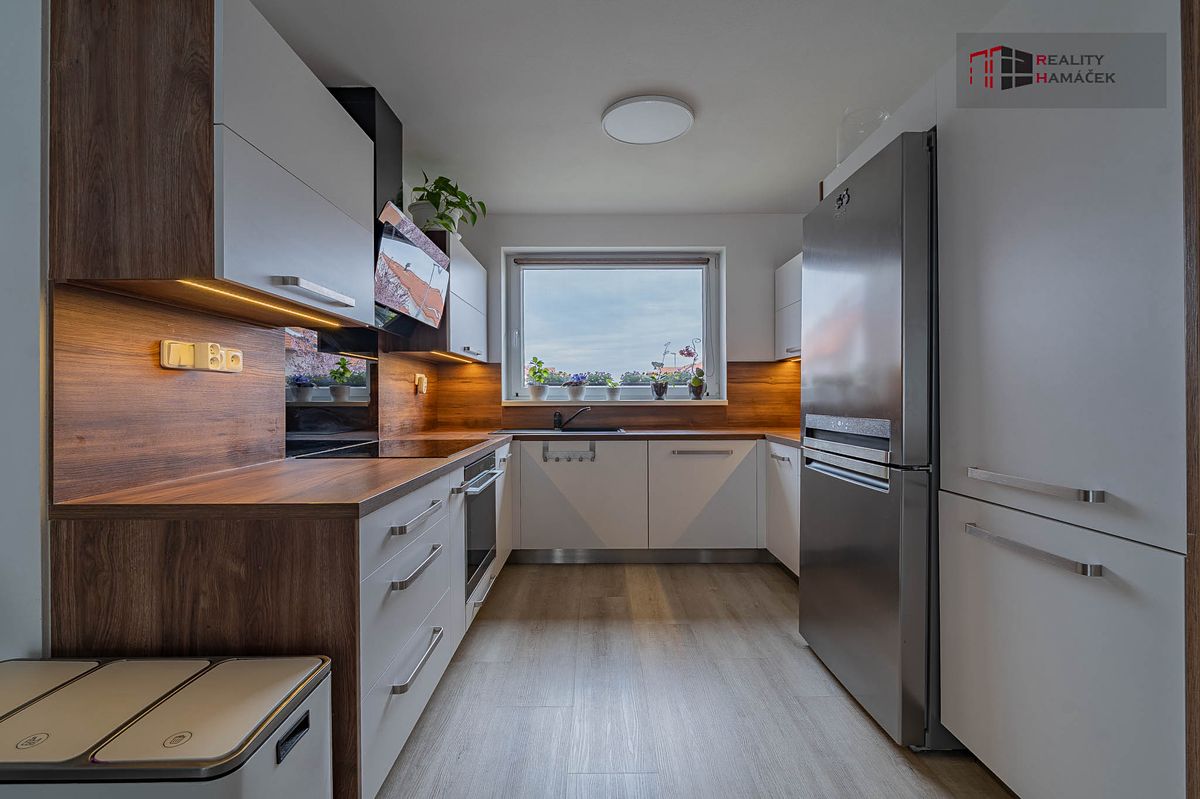 Prodej rodinného domu 91 m², pozemek 209 m² – fotografie 2