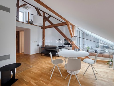 Prodej bytu 5+kk 210 m² (Mezonet)