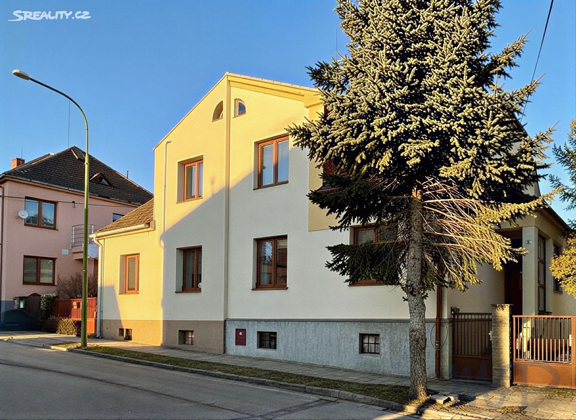 Prodej rodinného domu 161 m², pozemek 492 m², Třebíč
