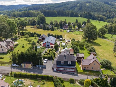 Prodej  rodinného domu 348 m², pozemek 1 200 m²