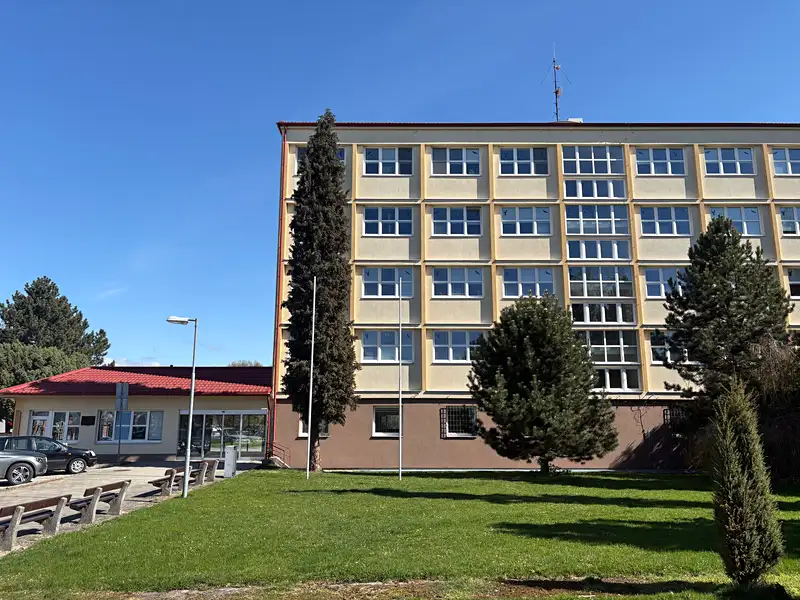 Pronájem kanceláře 34 m², Bystřice pod Hostýnem – náhled fotky 1